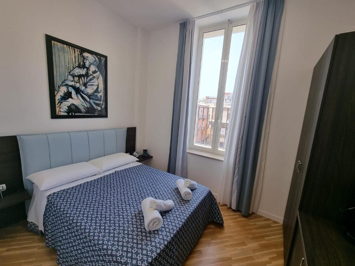 Barbaja Suites In Street Toledo 205 Наполи Екстериор снимка