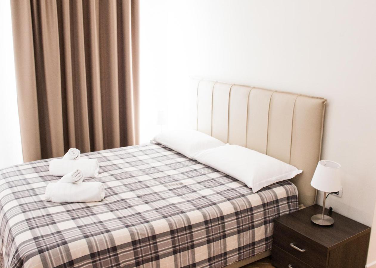 Barbaja Suites In Street Toledo 205 Наполи Екстериор снимка