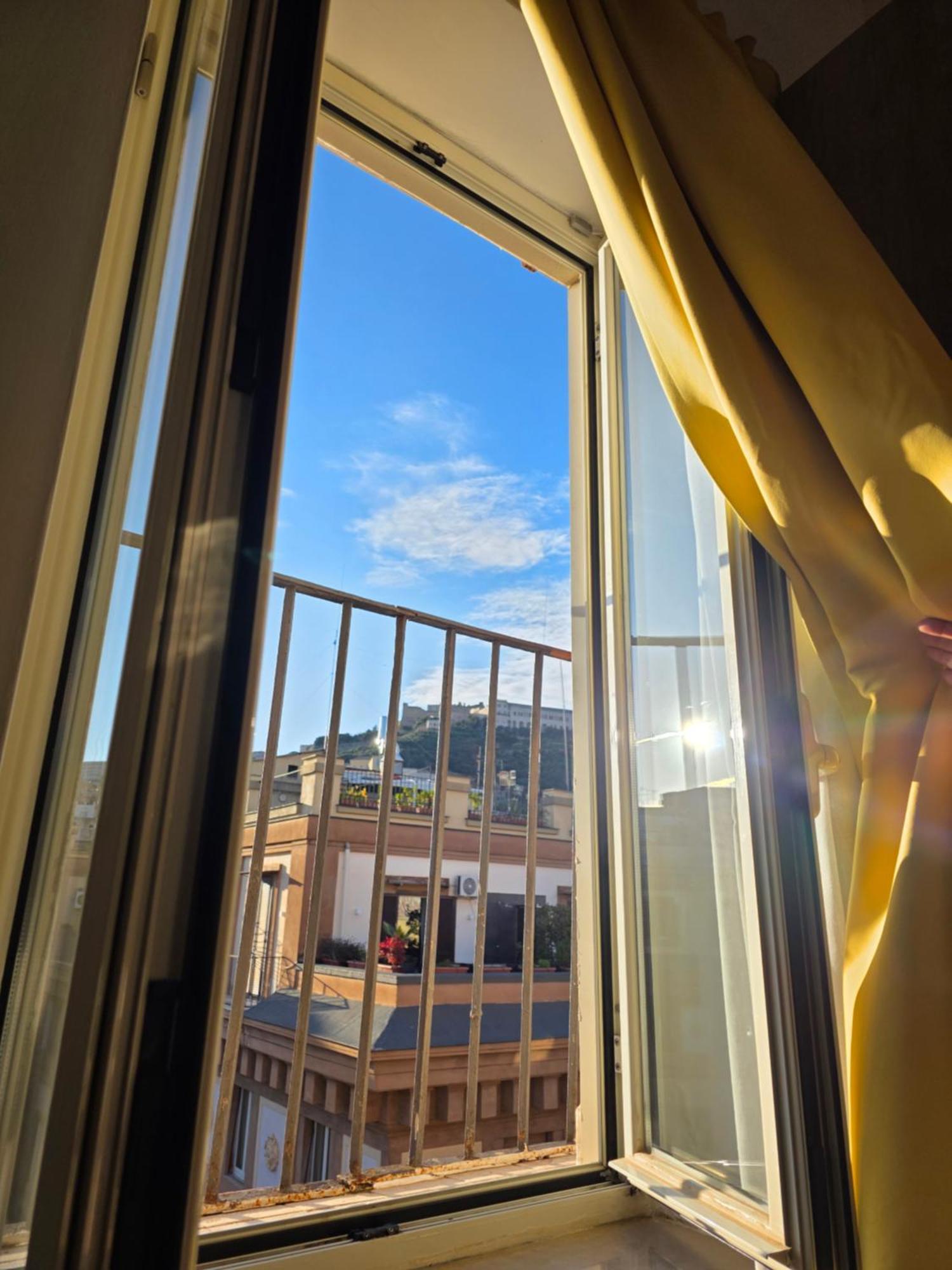 Barbaja Suites In Street Toledo 205 Наполи Екстериор снимка